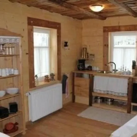 Apartment Schoene In Mit Garten, Grill Und Terrasse